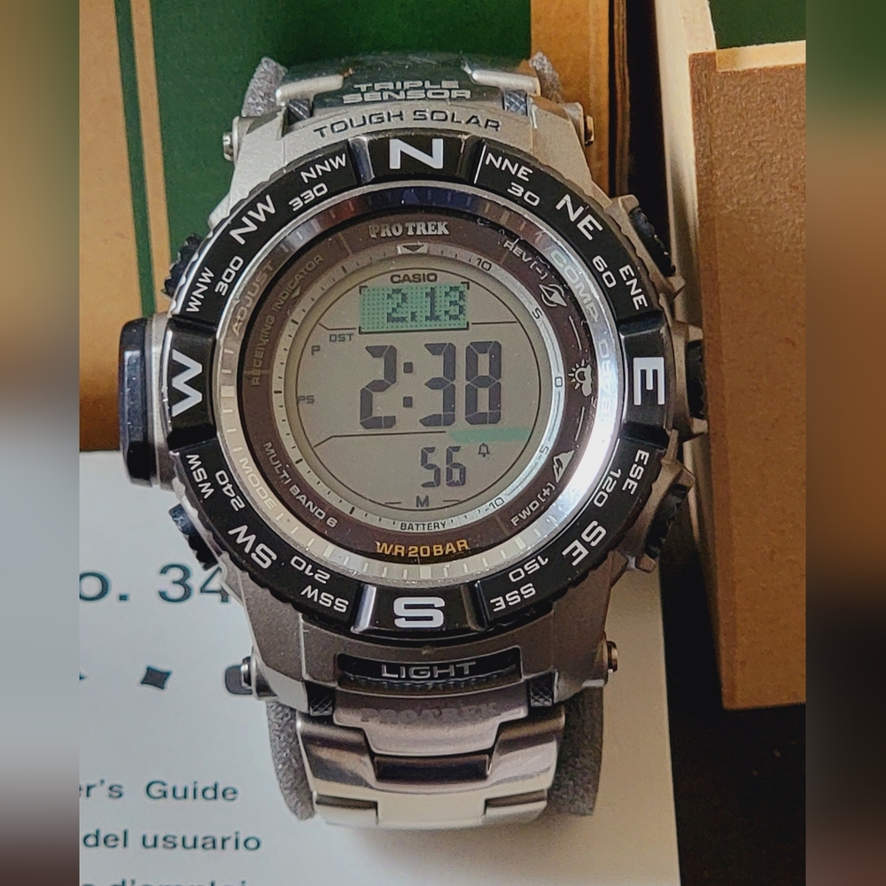 Casio Pro-Trek Titanium